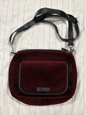 Vera Bradley Velvet Quilted Mini Carson Crossbody / Shoulder Bag - Like New